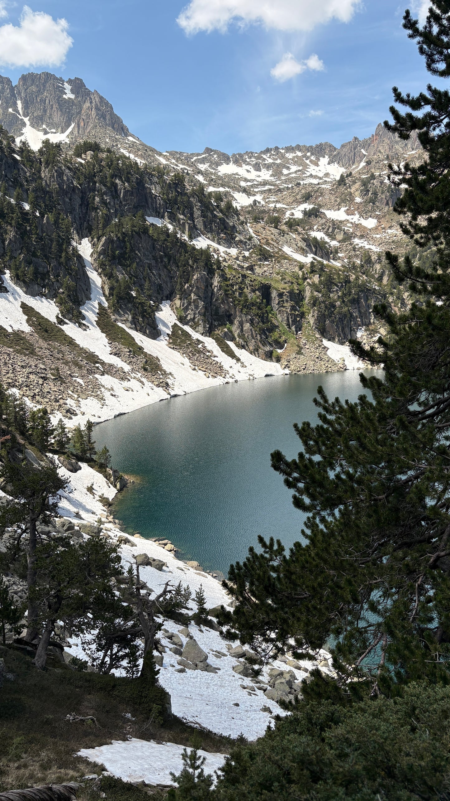 PIRINEOS - Viaje escapada en grupo
