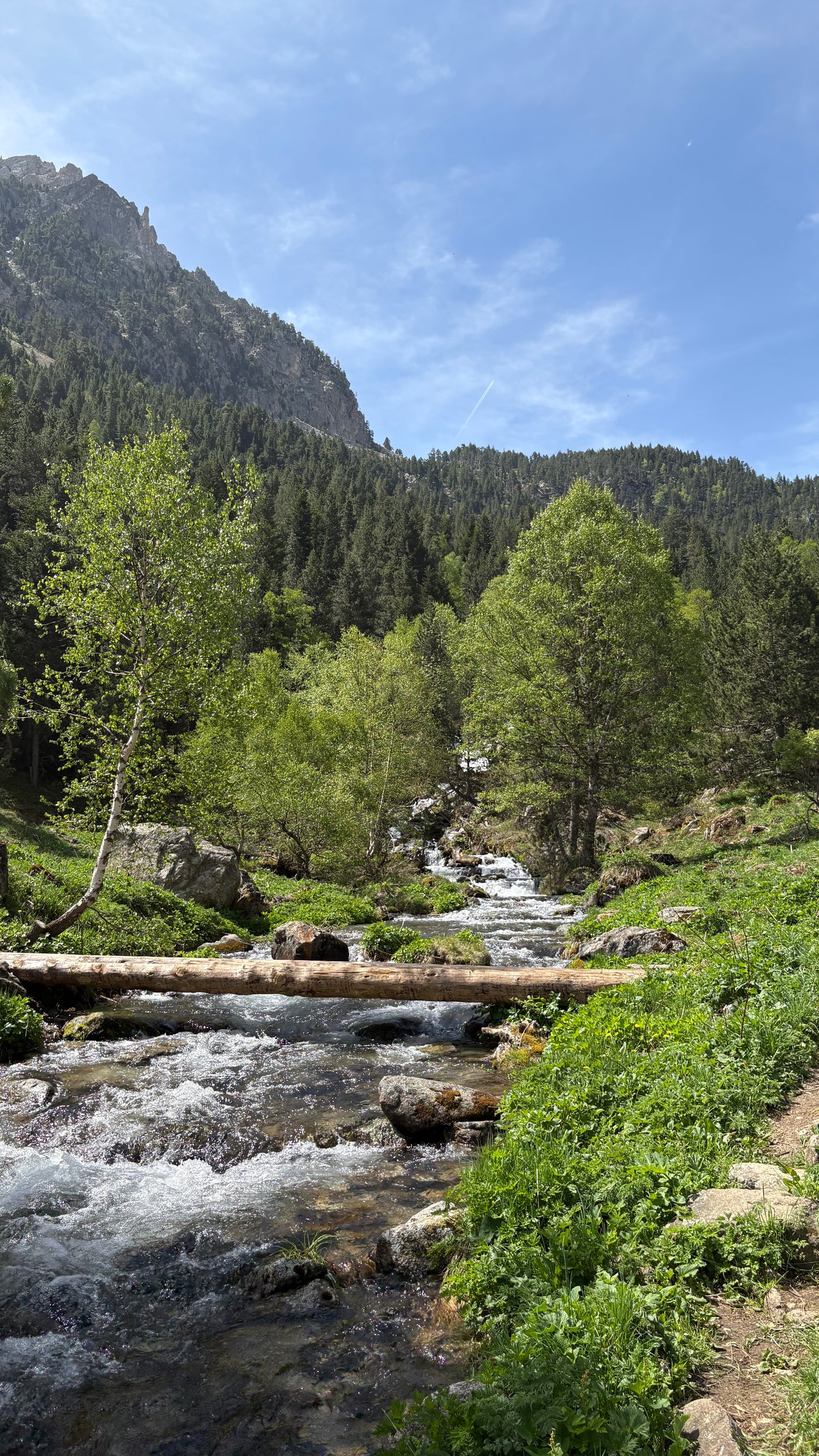PIRINEOS - Viaje escapada en grupo